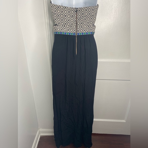 Lovers + Friends Black and White  Chevron Design - Picture 10 of 10